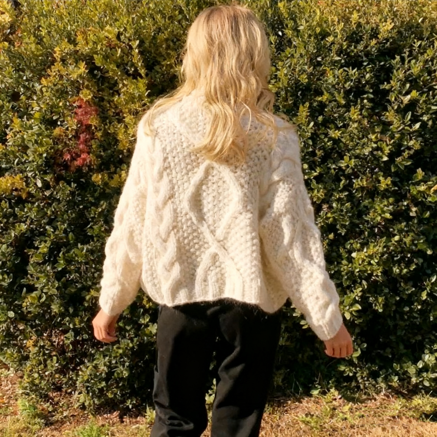 Chunky Cable Knit Turtleneck Sweater