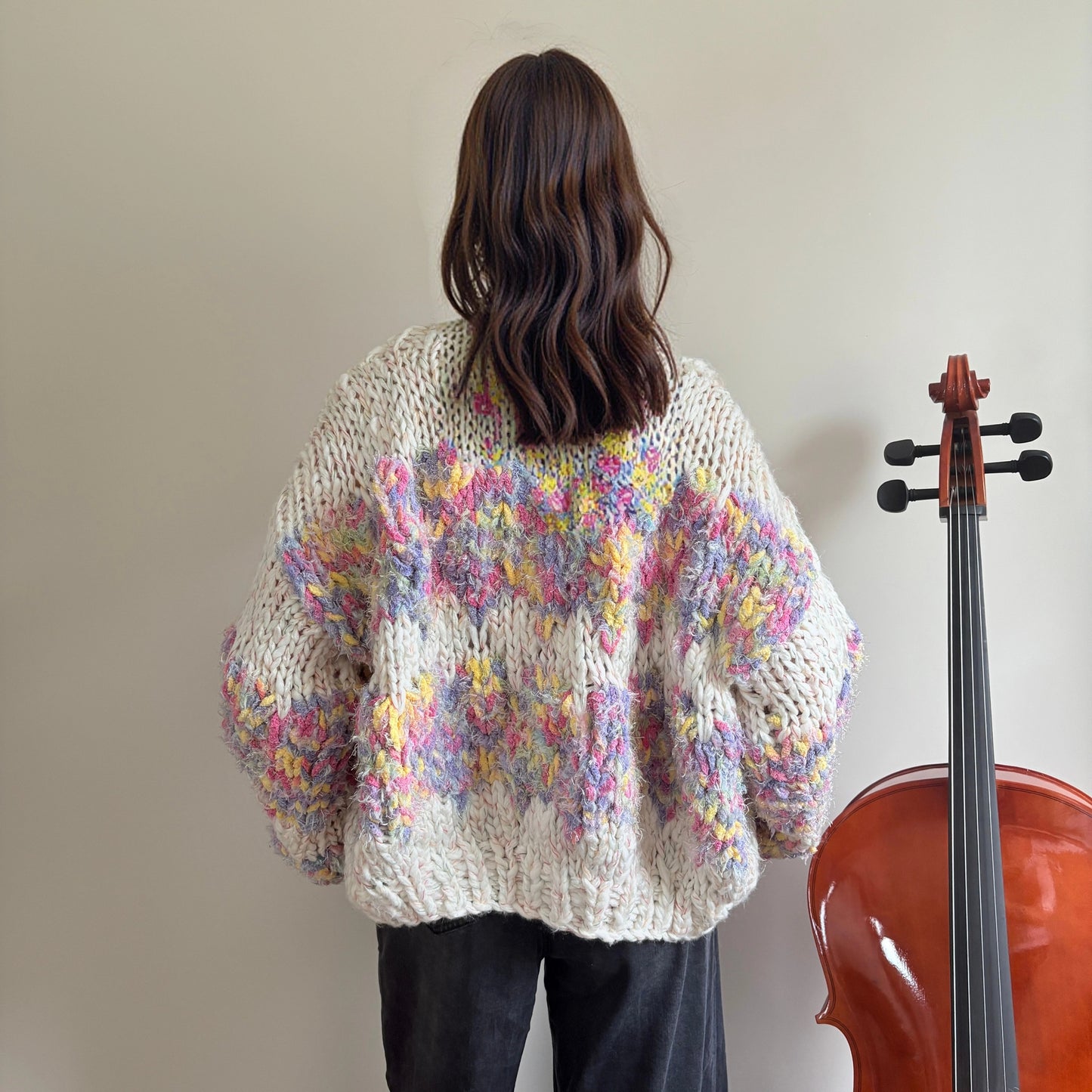 Vintage-Inspired Floral Knit Cardigan with Puff Sleeves