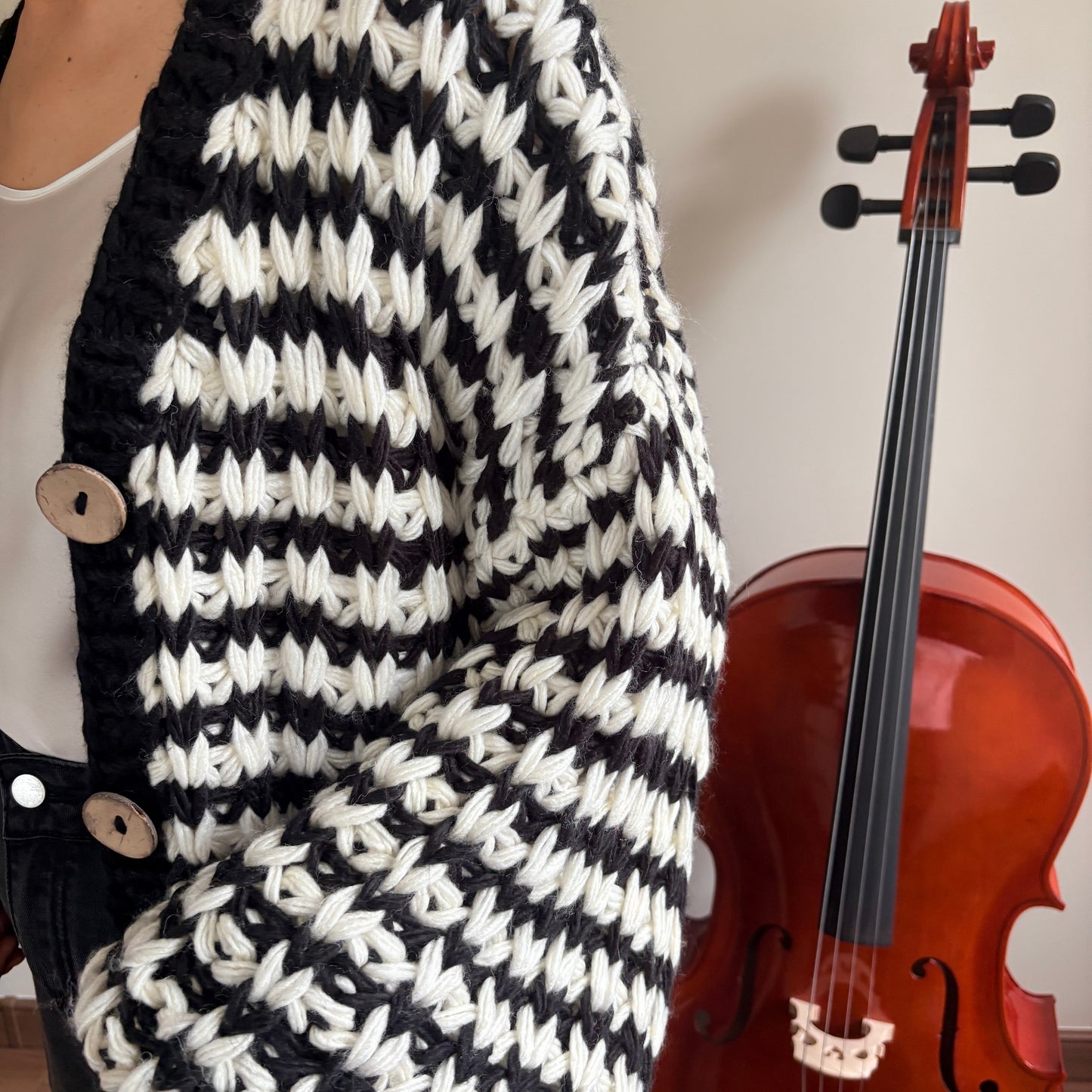 Oversized Chunky Knit Cardigan - Black & White Striped Vintage-Inspired Long Sleeve Sweater with Wooden Buttons